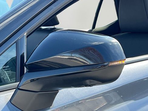 Used 2025 Lexus RZ 450e w/ Technology Package image 27