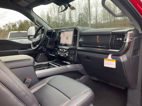 New 2026 Ford F250 Lariat w/ Black Appearance Package AWD/4WD image 11