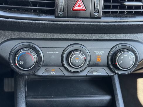 Certified 2023 Kia Forte LXS FWD image 23