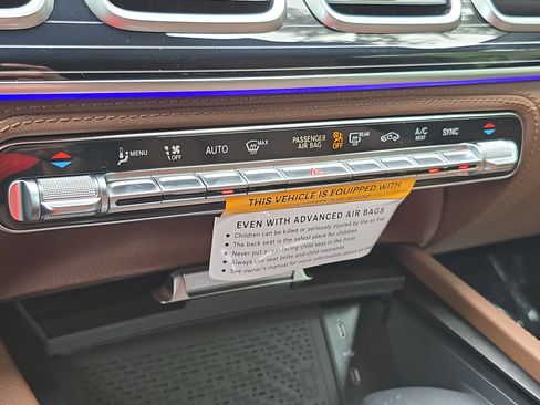 New 2026 Mercedes-Benz GLS 580 GLS 580 image 25