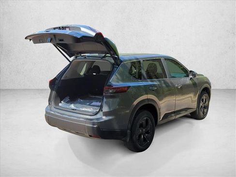 New 2026 Nissan Rogue SV FWD image 8