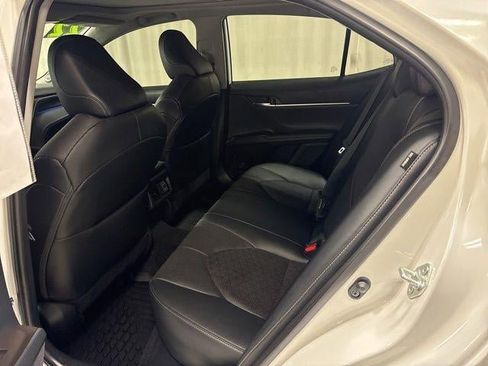 Used 2022 Toyota Camry XSE w/ Navigation Package FWD image 29