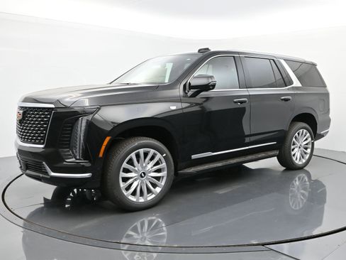 New 2026 Cadillac Escalade 4WD w/ LPO, Floor Liner Package image 1