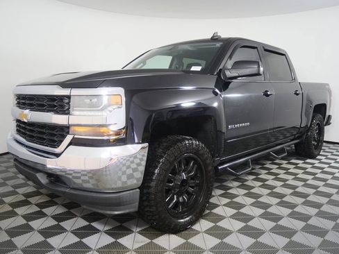 Used 2016 Chevrolet Silverado 1500 LT AWD/4WD image 6