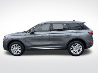 Used 2025 Lincoln Corsair FWD video 2