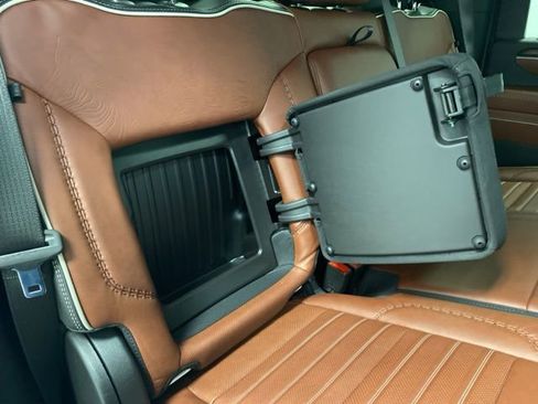 Certified 2025 GMC Sierra 2500 Denali Ultimate image 27