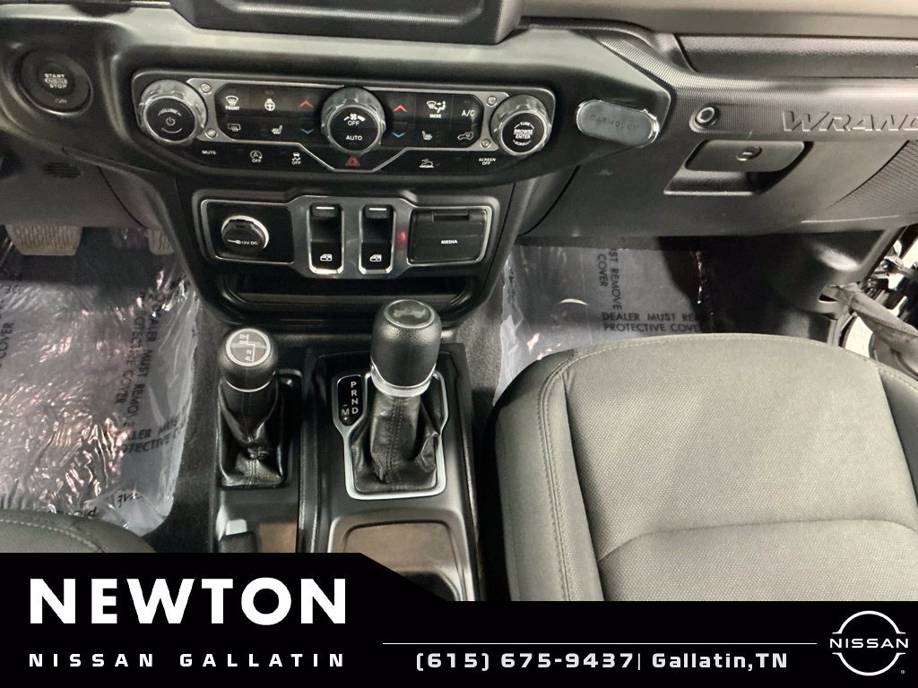 Used 2021 Jeep Wrangler Sport AWD/4WD image 14