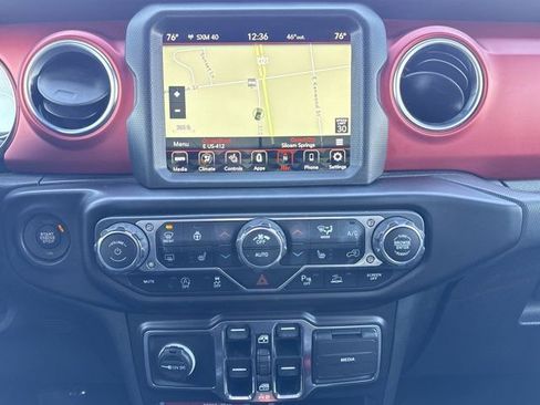 Used 2022 Jeep Wrangler Unlimited Rubicon w/ LED Lighting Group image 15