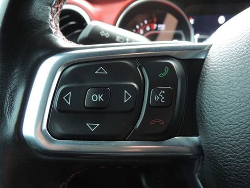 Used 2021 Jeep Wrangler Unlimited Rubicon image 36