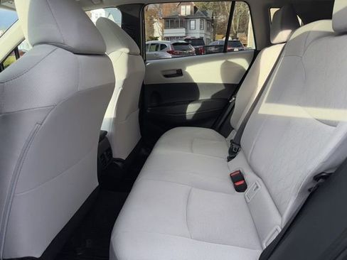 Certified 2024 Toyota Corolla Cross LE image 11