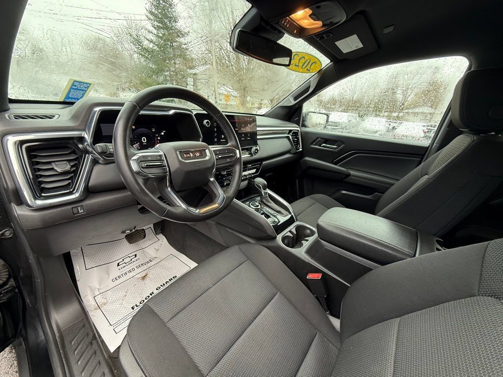 Used 2023 GMC Canyon Elevation w/ Convenience Package AWD/4WD image 17
