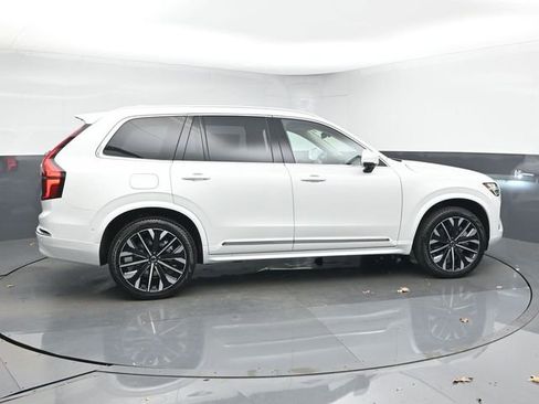 New 2026 Volvo XC90 T8 Ultra w/ Protection Package Premier AWD/4WD image 8