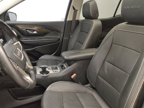 Used 2019 GMC Terrain Denali w/ Advanced Safety Package image 17