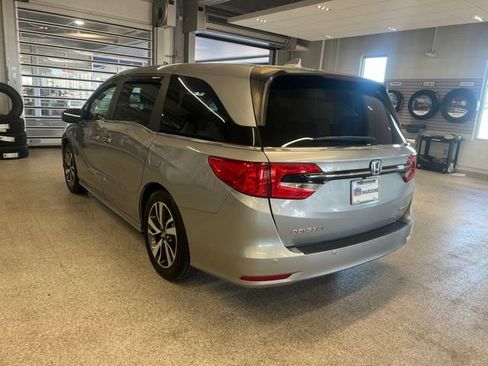 Used 2021 Honda Odyssey Touring image 11