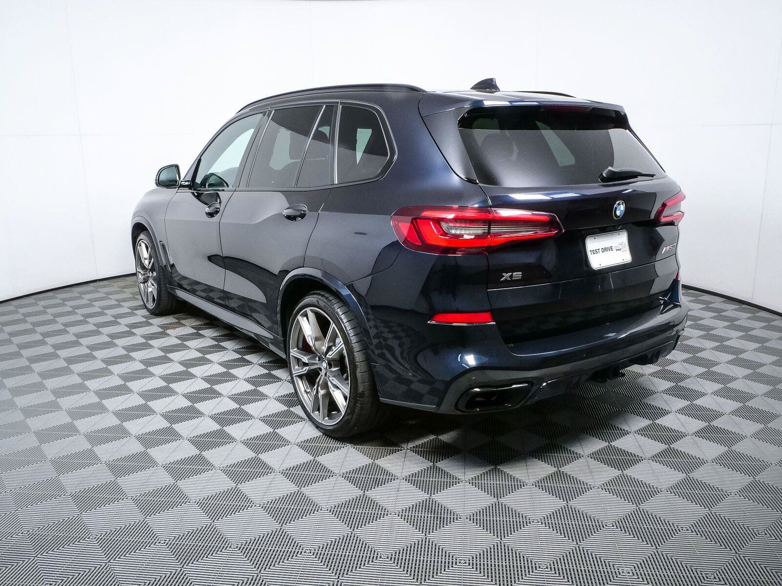 Used 2021 BMW X5 M50i w/ Executive Package AWD/4WD image 3