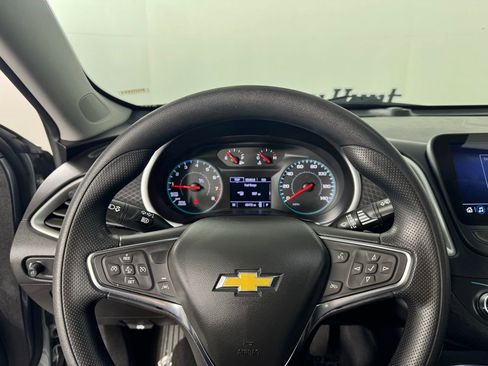 Used 2024 Chevrolet Malibu LT image 22