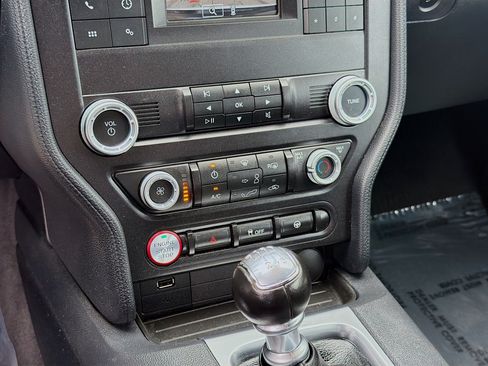 Used 2023 Ford Mustang GT RWD image 14