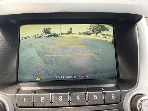 Used 2016 Chevrolet Equinox LS FWD image 17