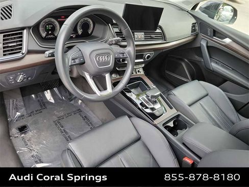 Certified 2023 Audi Q5 e Premium Plus w/ Premium Plus Package image 10