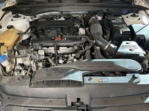 Used 2022 Kia K5 GT-Line FWD image 23