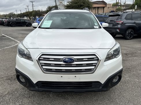 Used 2016 Subaru Outback 2.5i Premium image 8