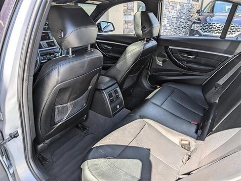 Used 2016 BMW 328i Sedan RWD image 23