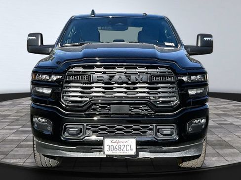 Used 2025 RAM 2500 Big Horn AWD/4WD image 24
