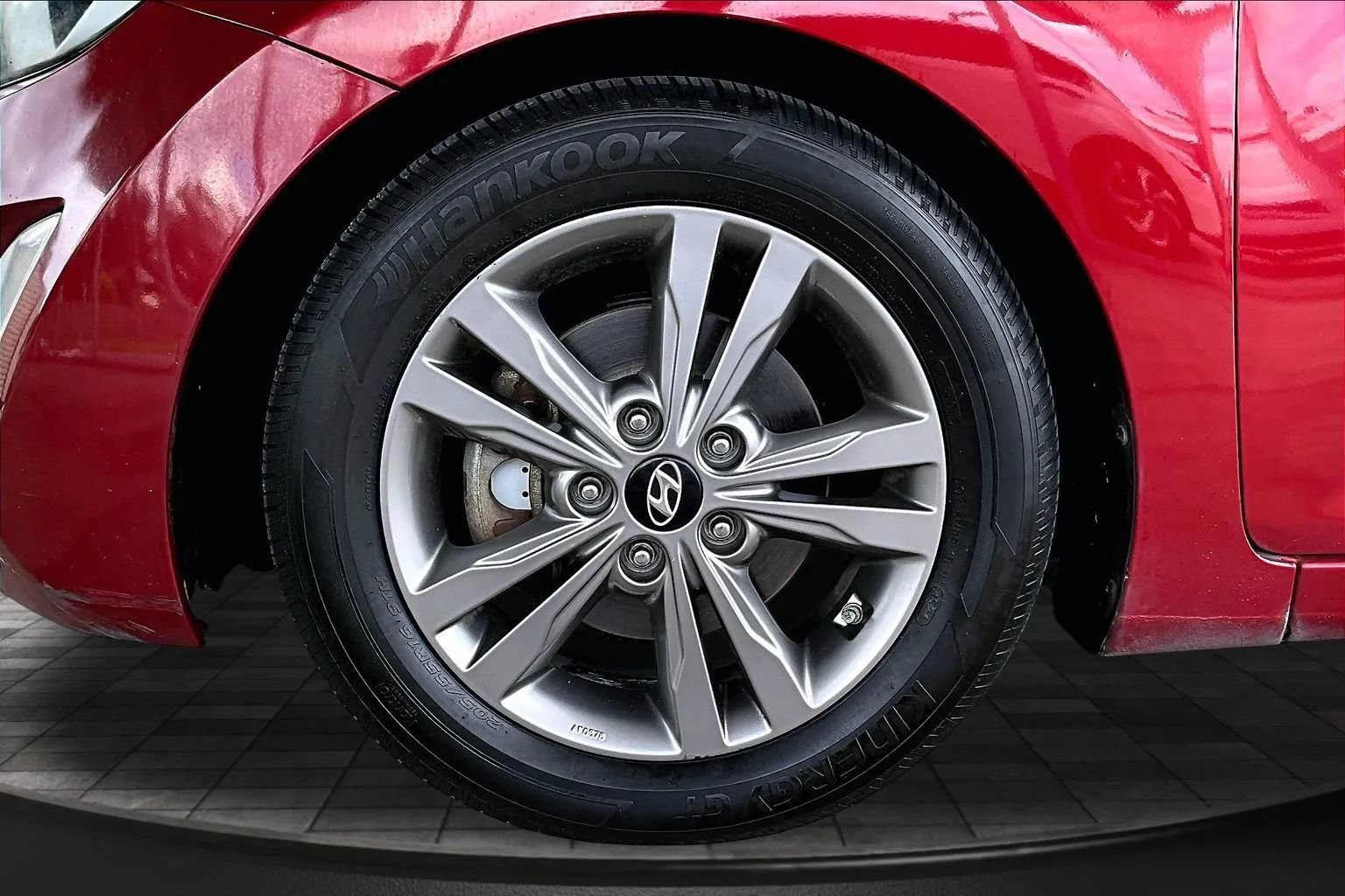 Used 2014 Hyundai Elantra SE w/ Option Group 02 FWD image 30