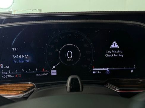 Certified 2023 Cadillac Escalade Premium Luxury w/ LPO, Radiant Package AWD/4WD image 21