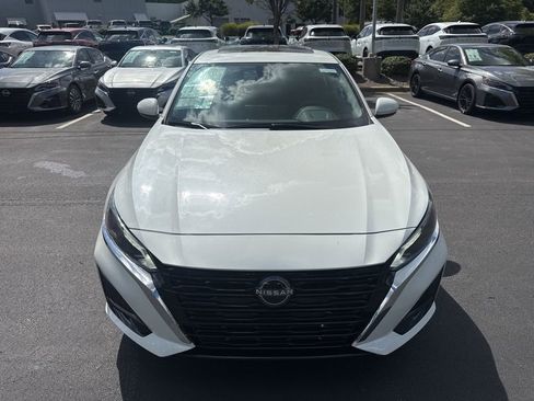 New 2025 Nissan Altima 2.5 SV w/ SV Special Edition Package image 16