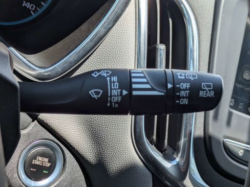 Used 2019 Chevrolet Equinox LS w/ LS Convenience Package FWD image 19