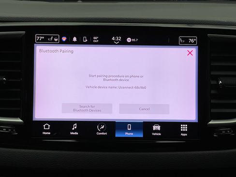 Used 2022 Chrysler Pacifica Touring-L FWD image 25