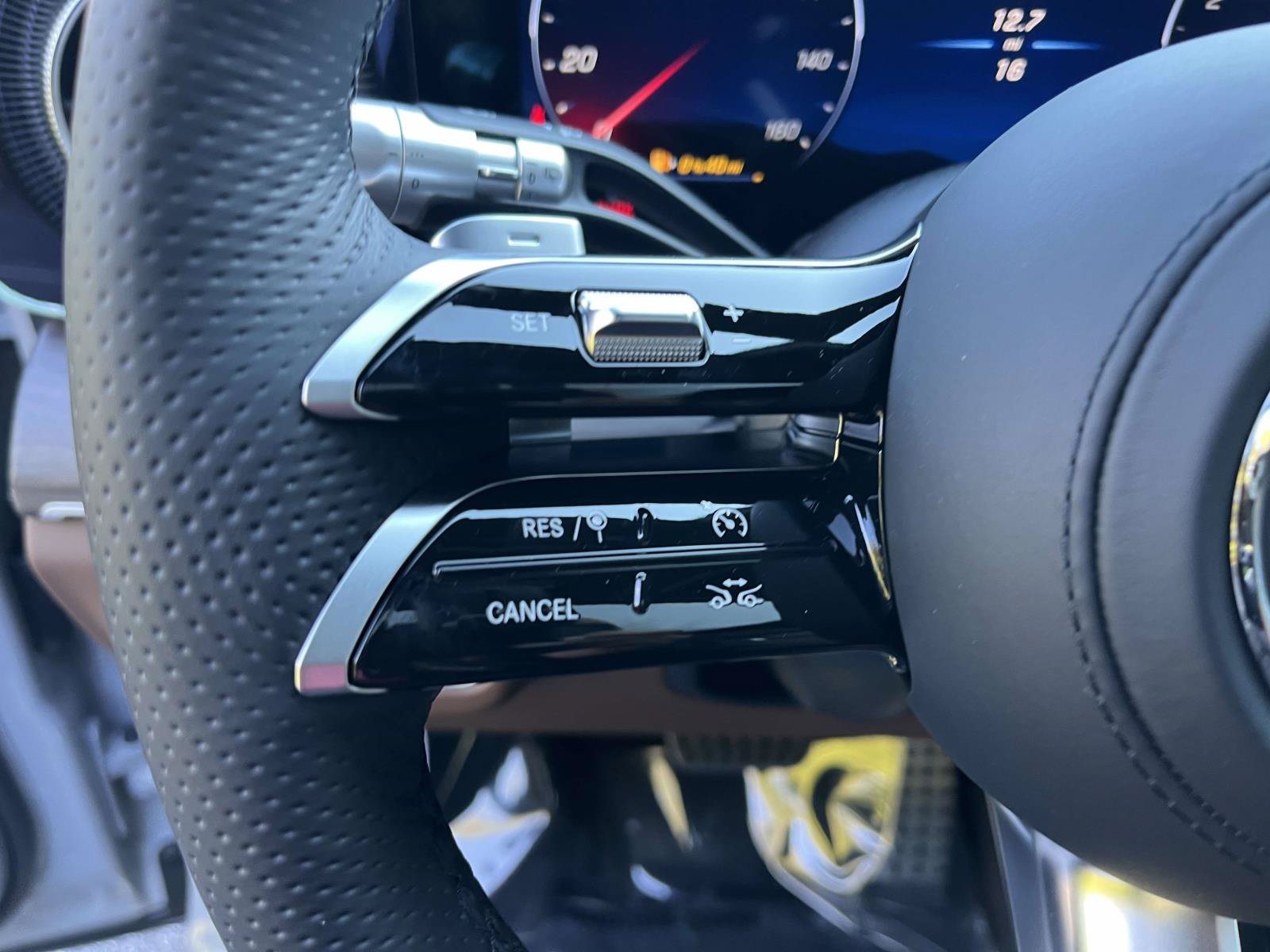 New 2027 Mercedes-Benz GLS 450 4MATIC image 23