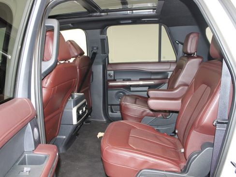 Used 2023 Ford Expedition Max Limited image 19