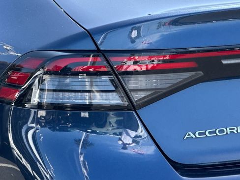 Used 2025 Honda Accord SE image 45