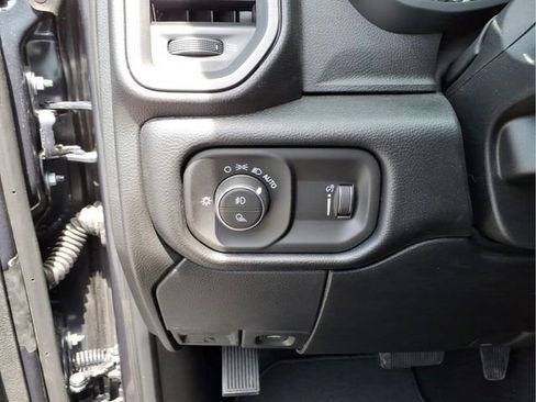 New 2026 RAM 2500 Tradesman AWD/4WD image 16
