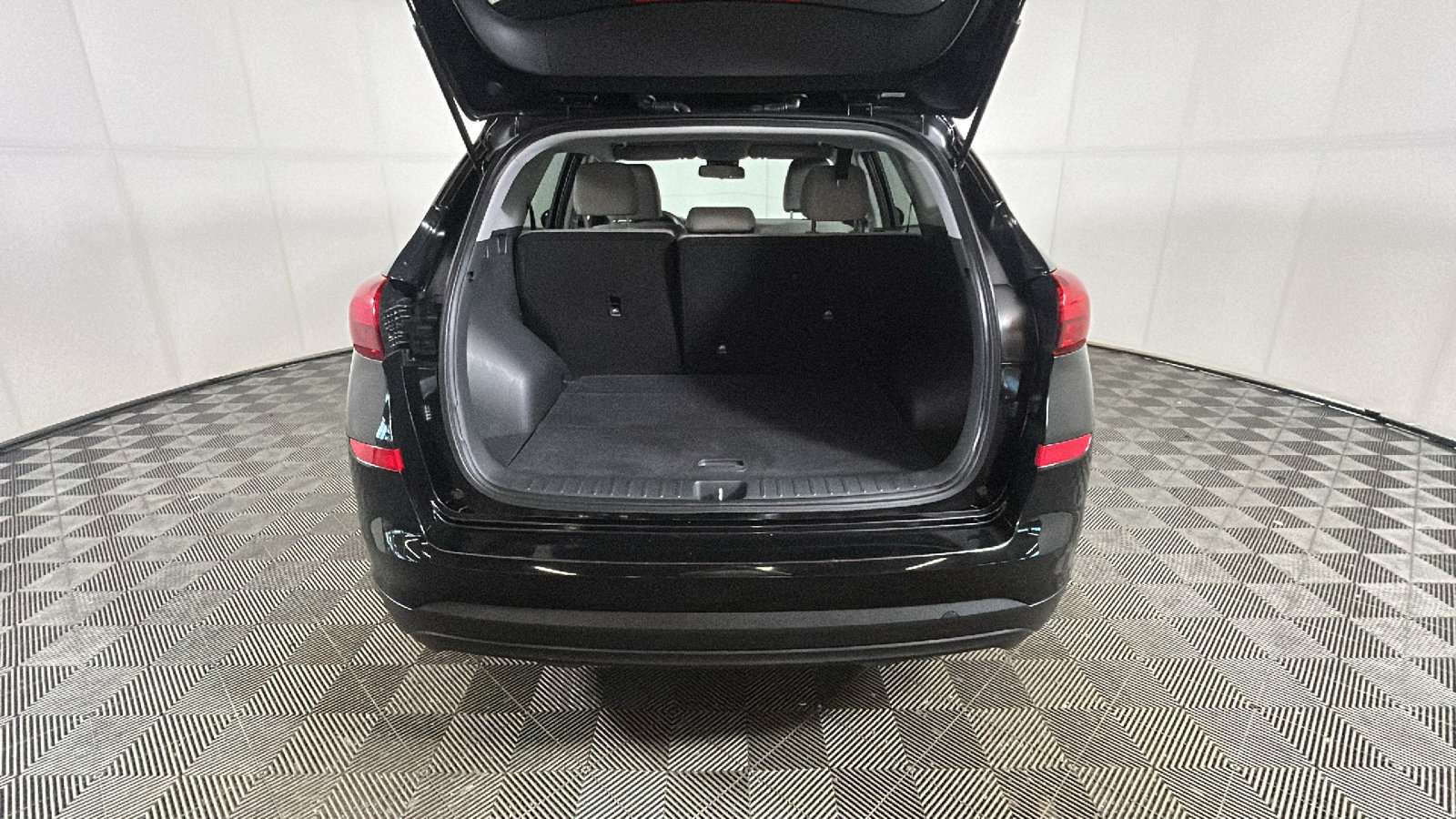 Used 2021 Hyundai Tucson SE FWD image 31