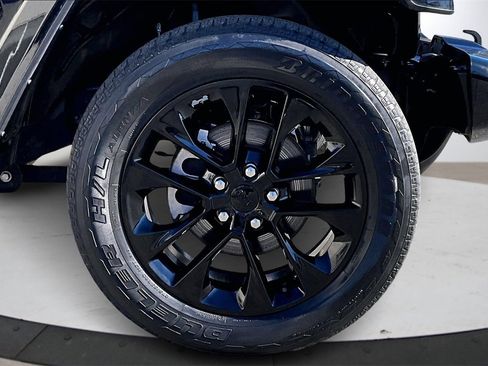 Certified 2021 Jeep Gladiator Overland image 33