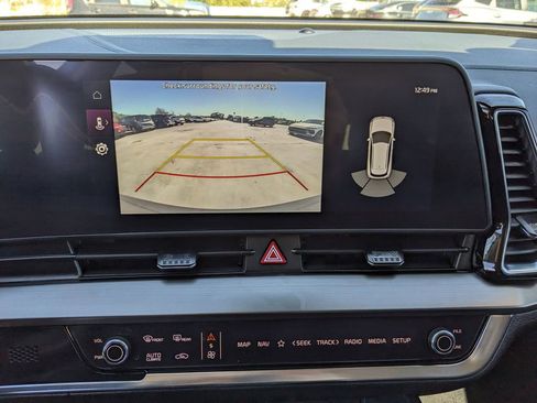 Certified 2025 Kia Sportage EX image 25