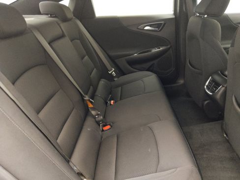 Used 2022 Chevrolet Malibu LT FWD image 19
