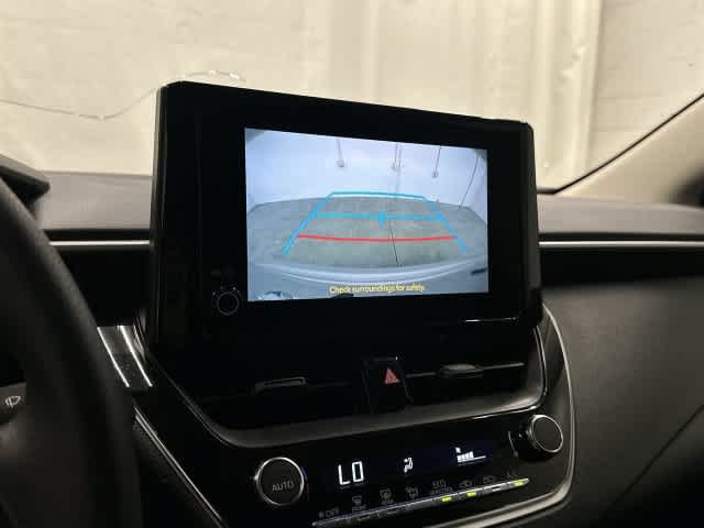 Used 2025 Toyota Corolla LE FWD image 23