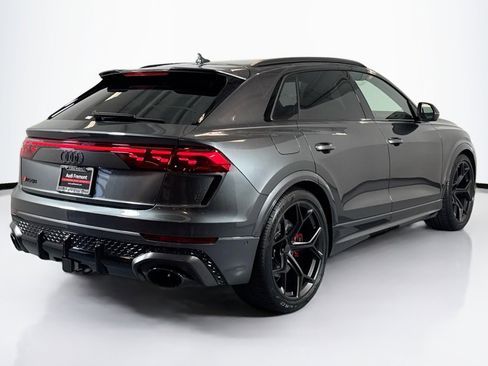 New 2026 Audi RS Q8 performance image 5