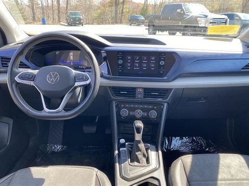 Used 2024 Volkswagen Taos SE FWD image 37