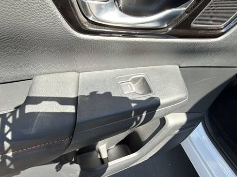 Used 2025 Honda CR-V Sport Touring image 16