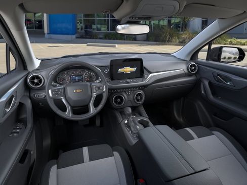 New 2026 Chevrolet Blazer LT w/ Convenience Package FWD image 15