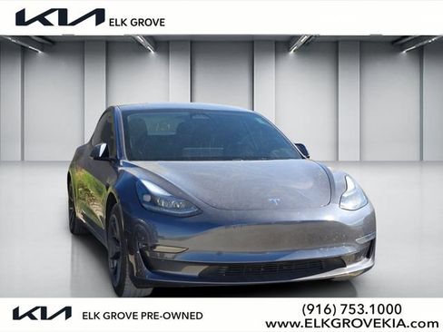 Used 2023 Tesla Model 3 Standard Range RWD image 1