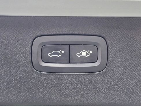 Used 2024 Volvo XC90 T8 Plus image 57