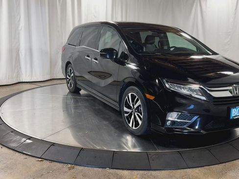 Used 2019 Honda Odyssey Elite image 4