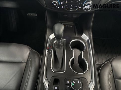 Used 2023 Chevrolet Traverse LT w/ LPO, Floor Liner Package image 10