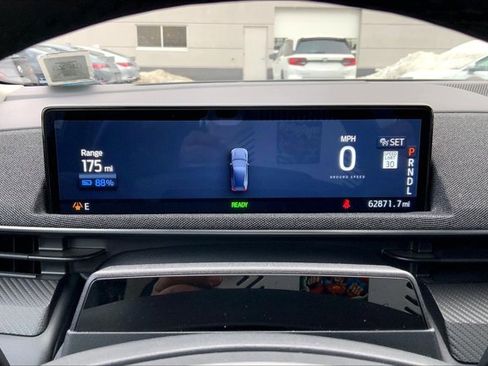 Used 2022 Ford Mustang Mach-E Premium image 19